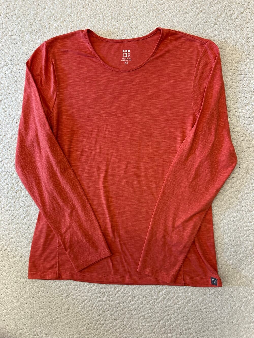 Title Nine Womens Long Sleeve Shirt Medium